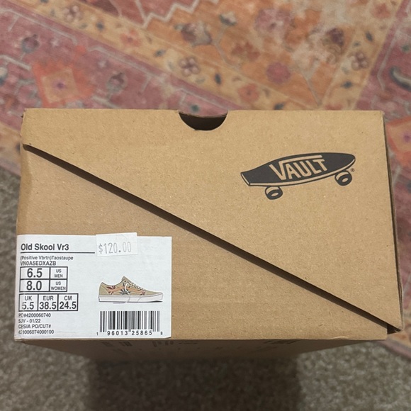 Vans Shoes - Vans Old Skool VR3 - Tan and White